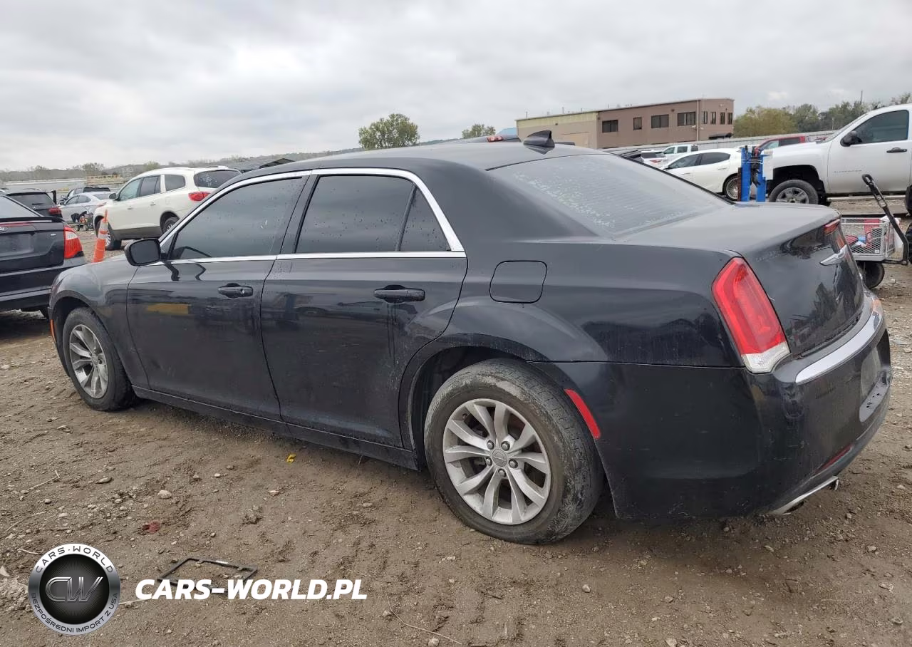2015 Chrysler 300 Limited VIN:2C3CCAAG6FH803281 - 2