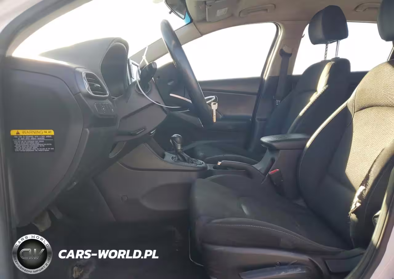 2019 Hyundai Elantra Gt VIN:KMHH35LE4KU094776 - 7