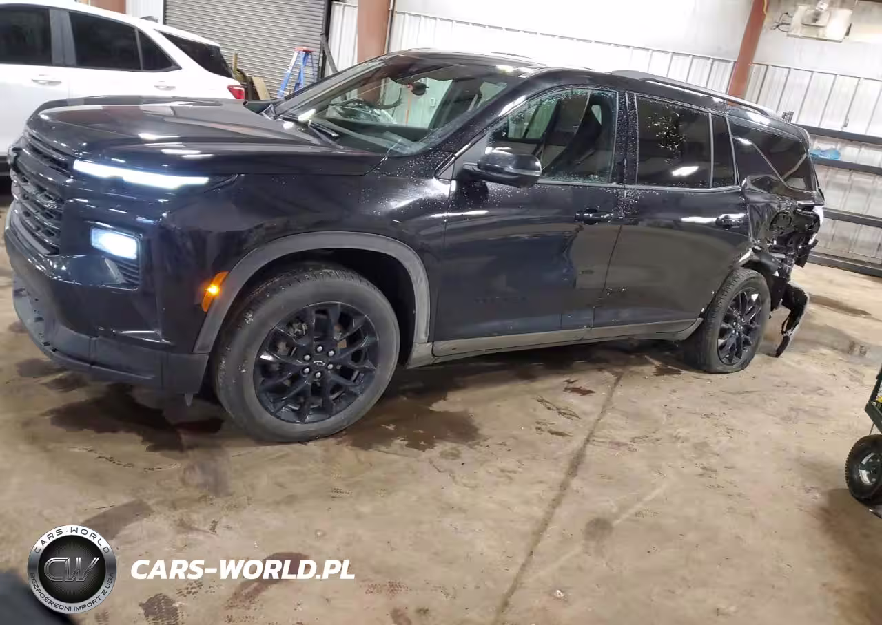 2024 Chevrolet Traverse Lt