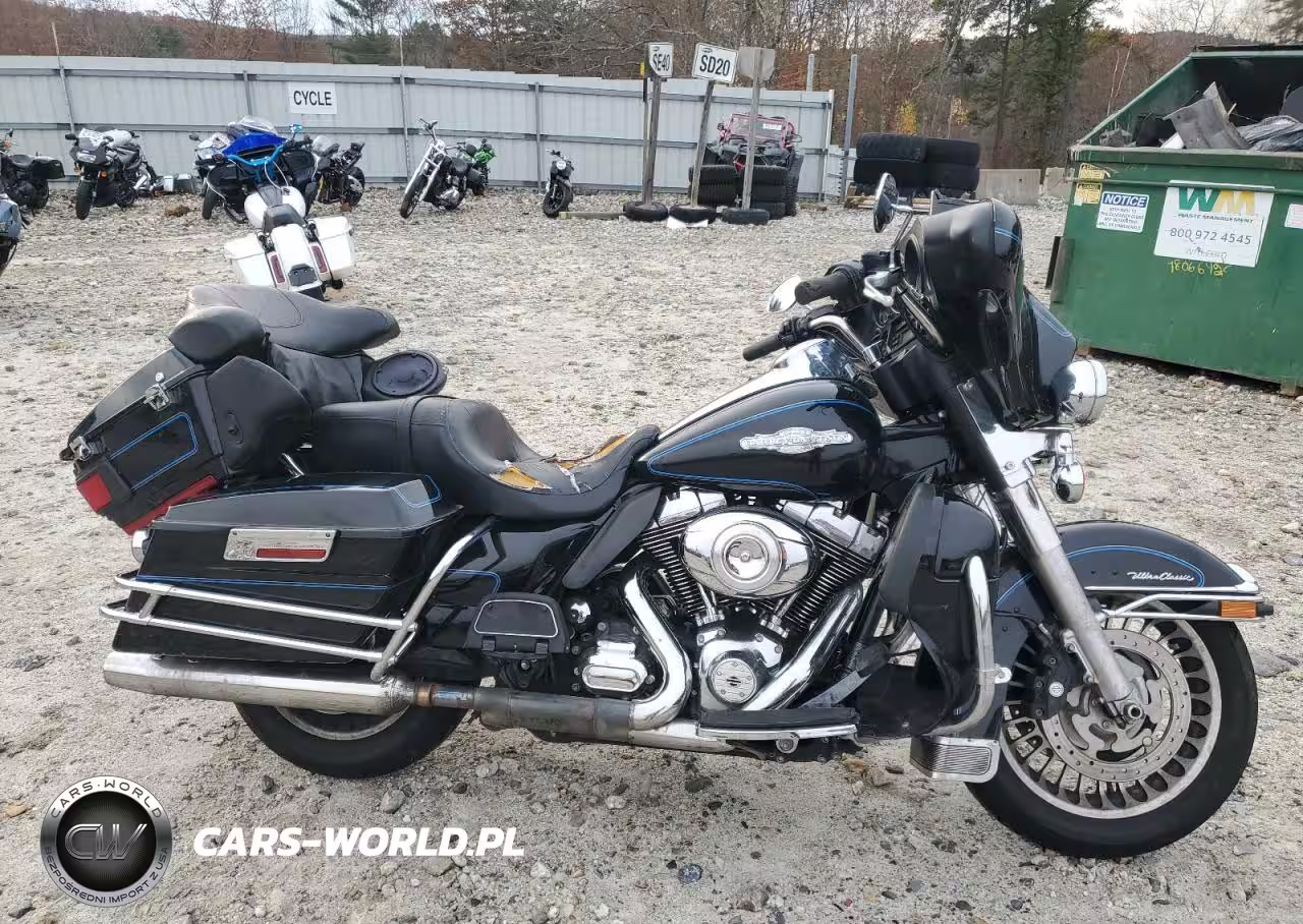 2013 Harley-Davidson Flhtcu Ultra Classic Electra Glide
