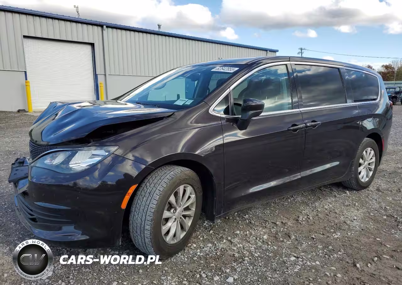 2017 Chrysler Pacifica Touring