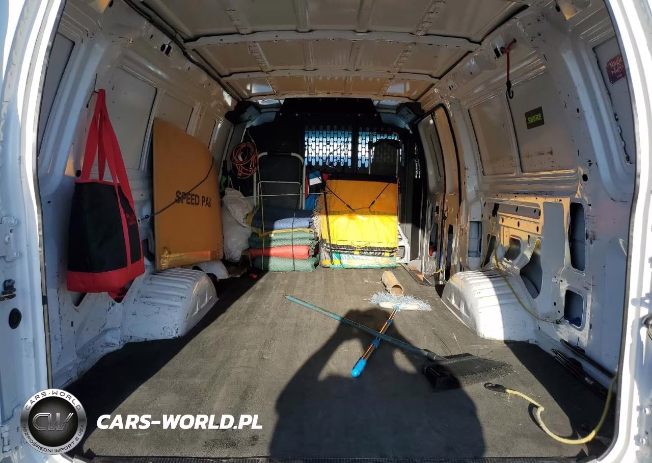 2012 Ford E250 Delivery Van VIN:1FTNS2EW5CDA04289 - 10