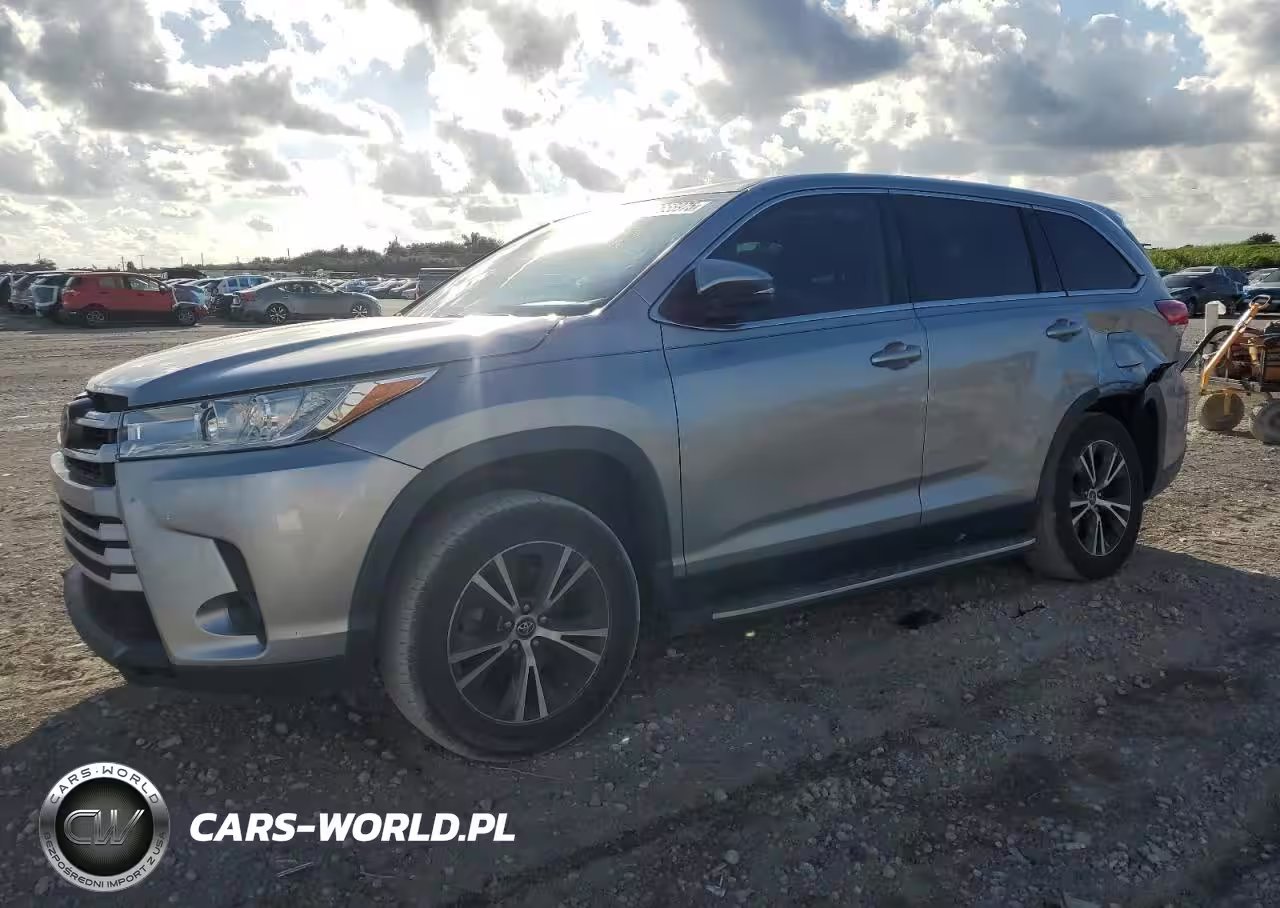 2019 Toyota Highlander Le