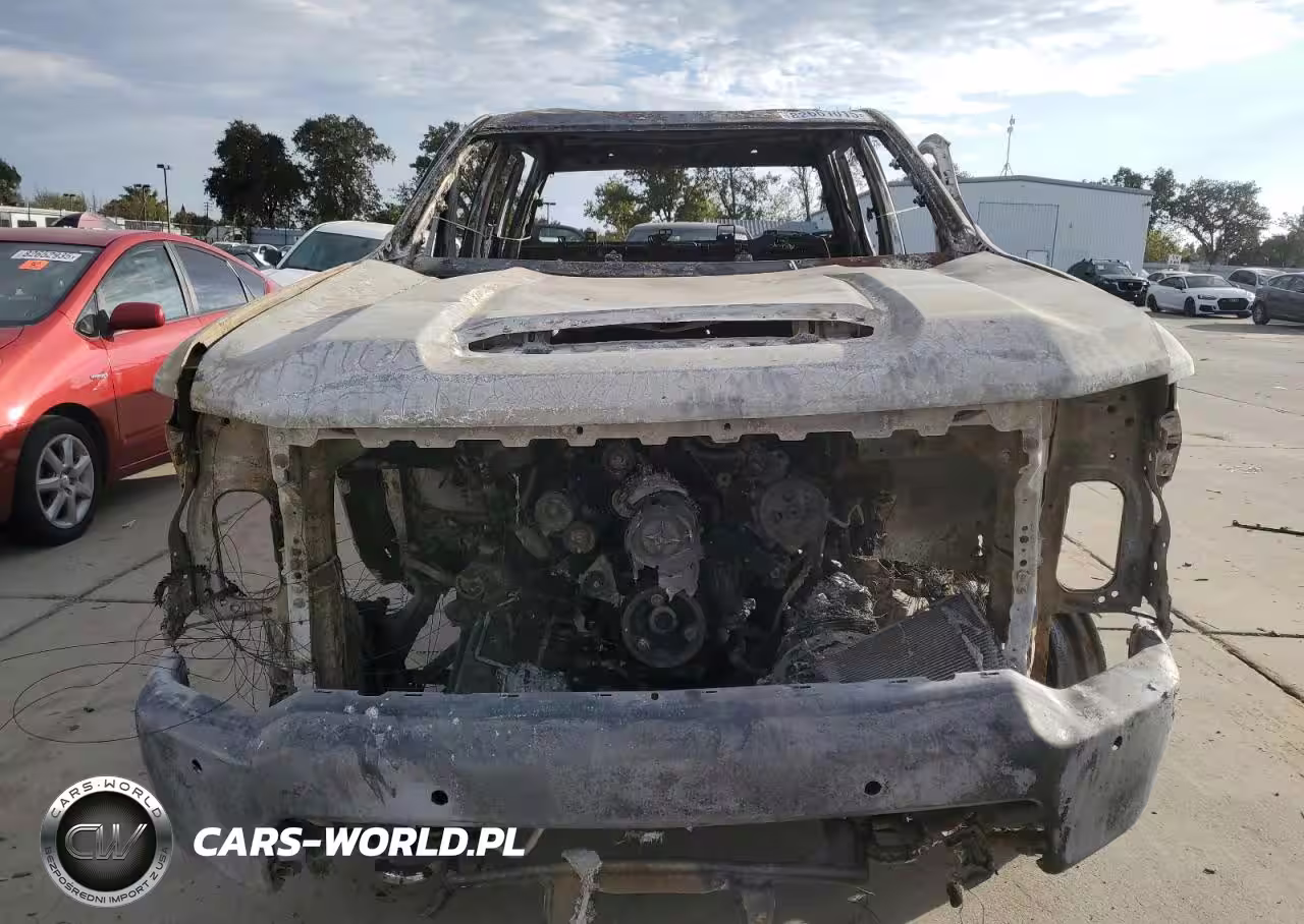 2023 Chevrolet Silverado K3500 High Country VIN:1GC4YVEY3PF100574 - 5
