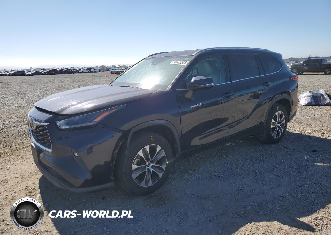 2021 Toyota Highlander Hybrid Xle