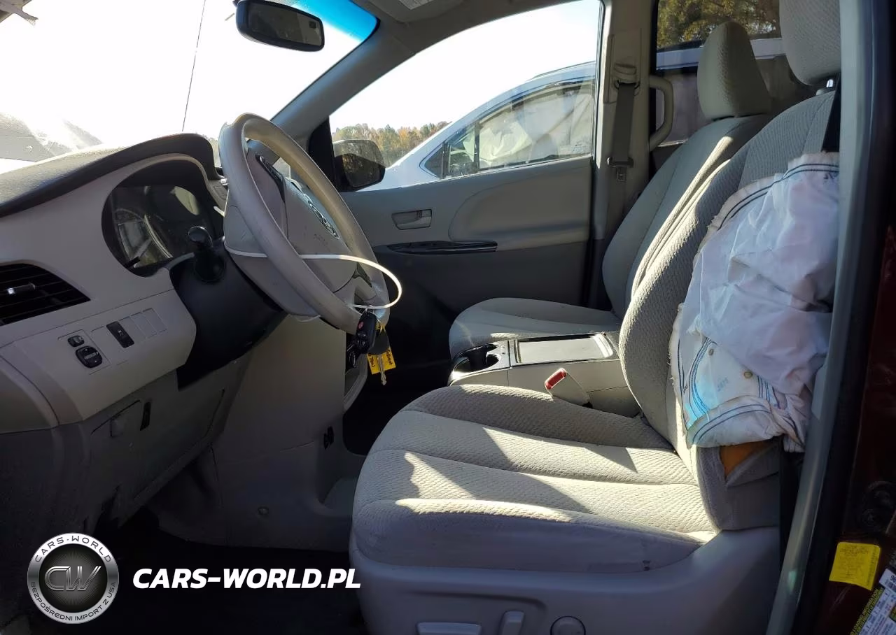 2013 Toyota Sienna Le VIN:5TDKK3DC5DS319941 - 7