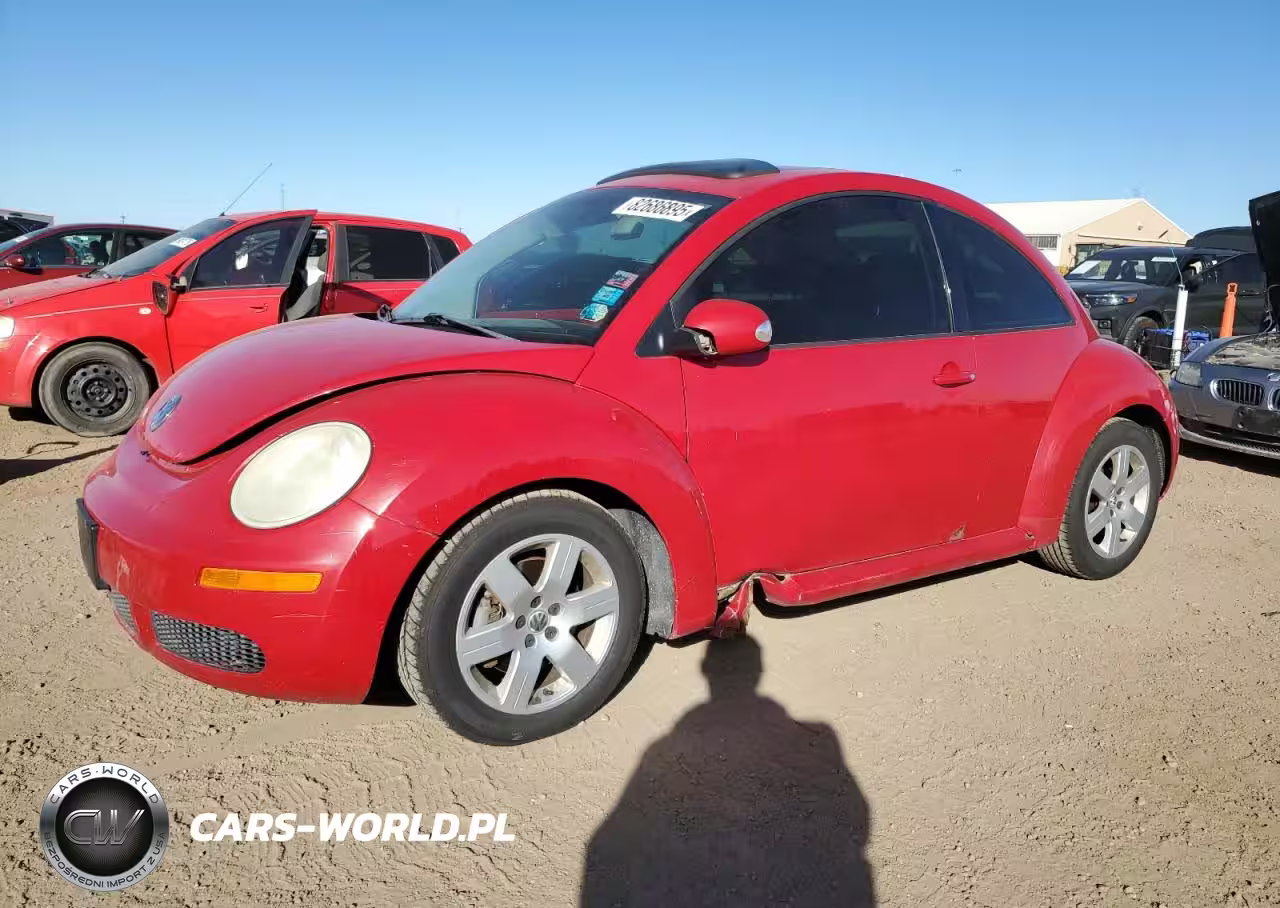 2007 Volkswagen New Beetle 2.5L Option Package 1