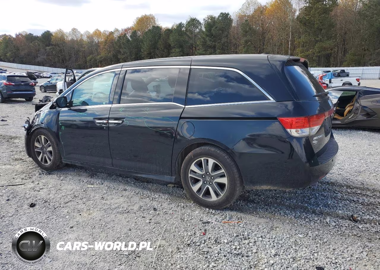 2015 Honda Odyssey Touring VIN:5FNRL5H94FB092674 - 2