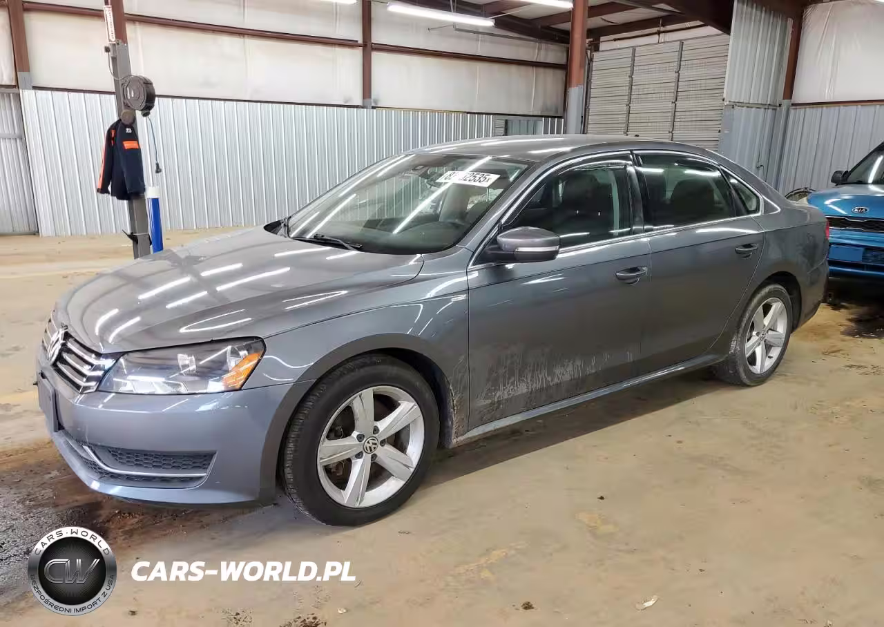 2014 Volkswagen Passat S