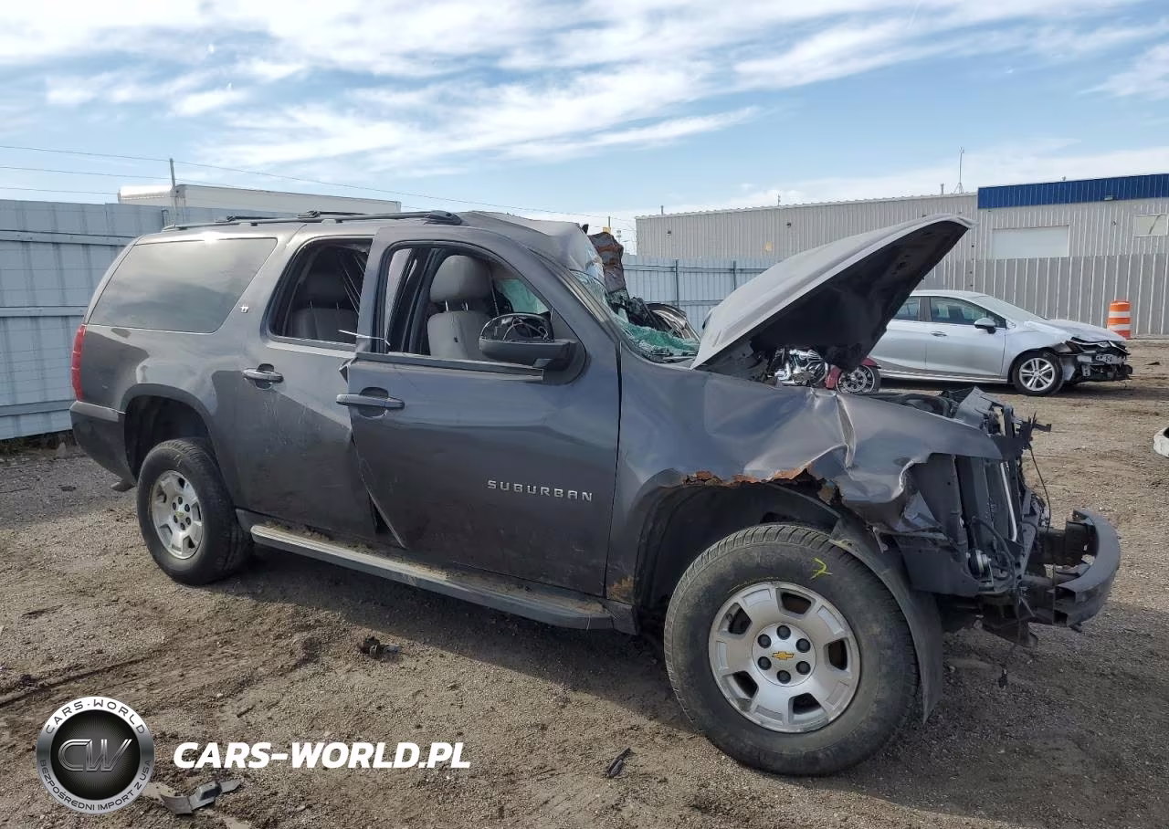 2010 Chevrolet Suburban K1500 Lt VIN:1GNUKJE33AR273927 - 4