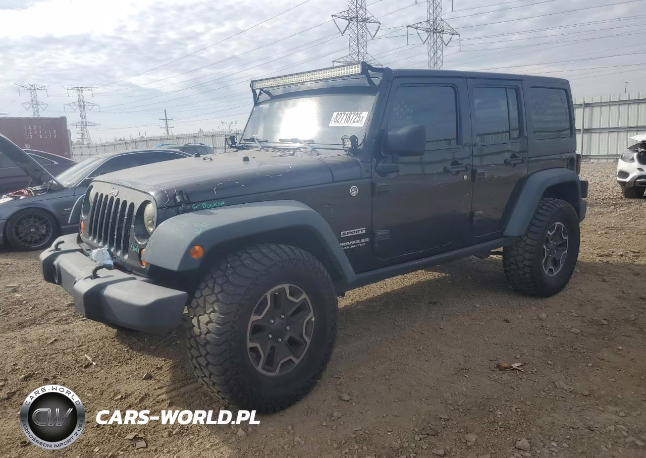 2013 Jeep Wrangler Unlimited Sport VIN:1C4BJWDG2DL662182 - 1