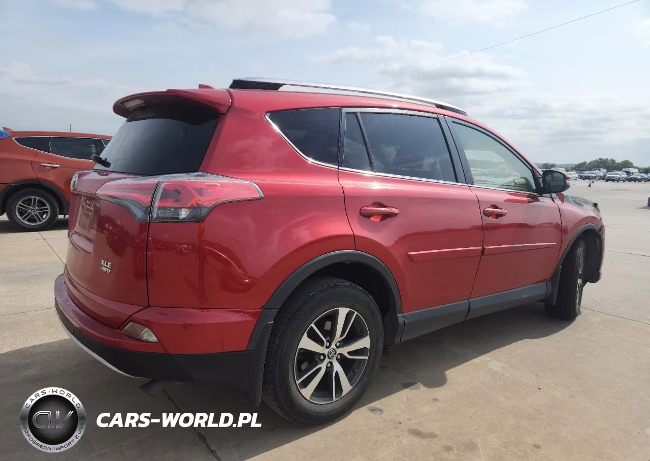 2017 Toyota Rav4 Xle VIN:JTMRFREV3HJ112330 - 3