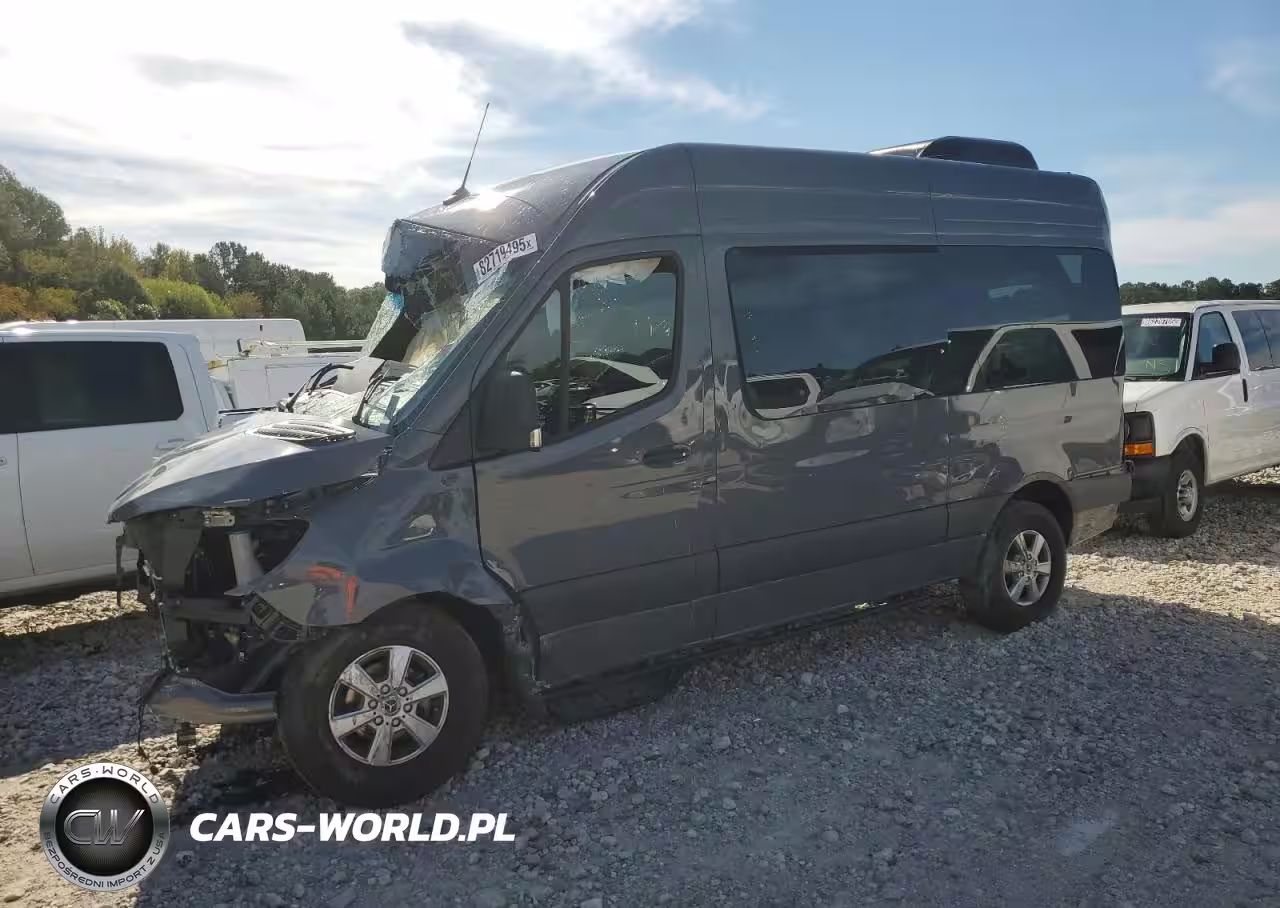 2024 Mercedes Benz Sprinter 2500 Pass V