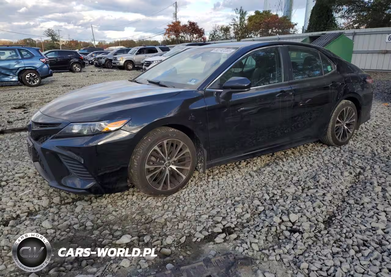 2020 Toyota Camry Se