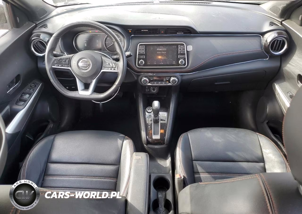 2019 Nissan Kicks S VIN:3N1CP5CUXKL532742 - 8