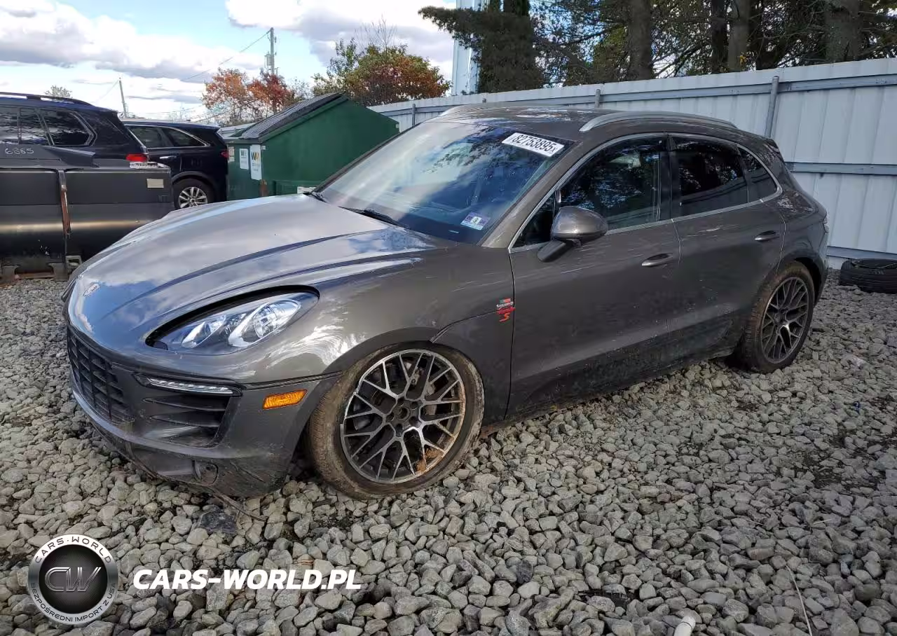 2015 Porsche Macan S
