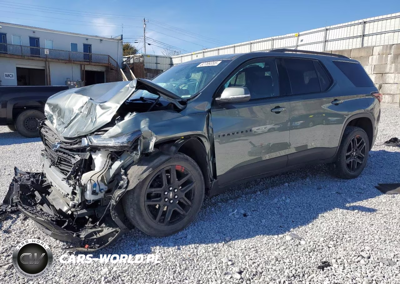 2023 Chevrolet Traverse Lt