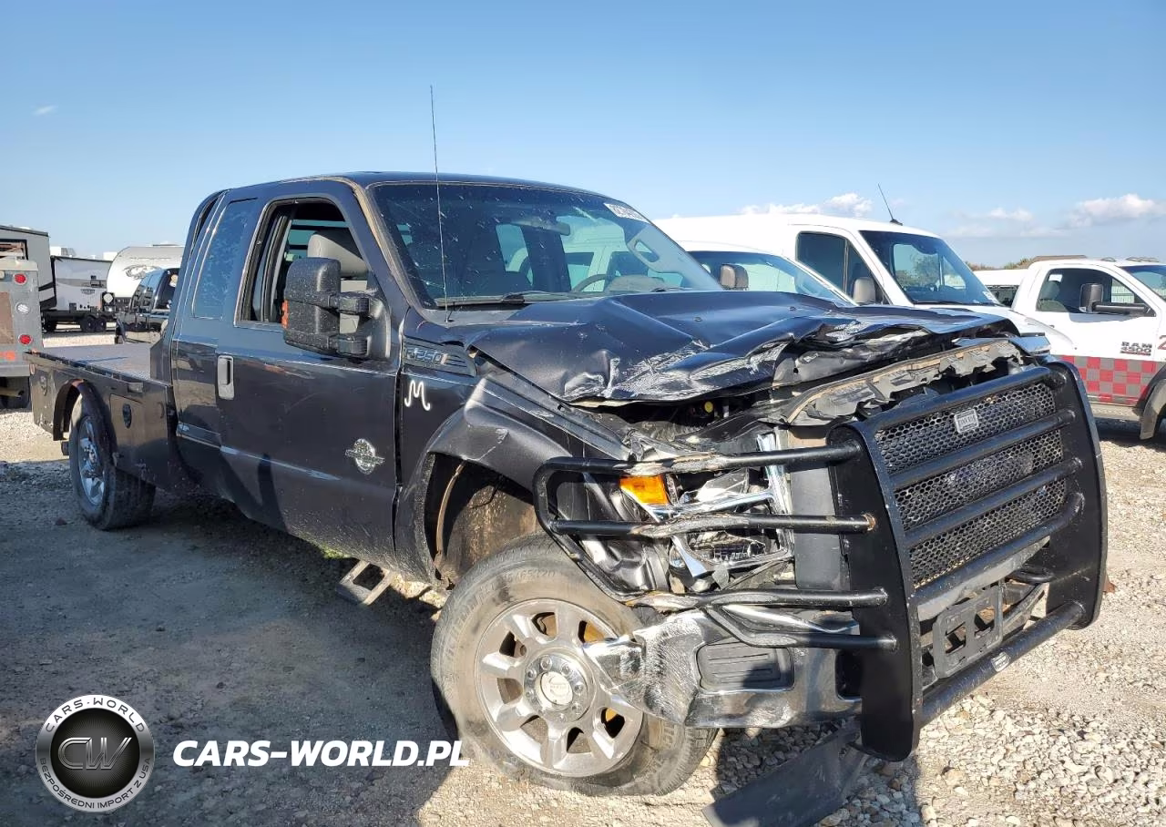 2016 Ford F250 Truck Cab And Chassis VIN:1FT7X2BT6GEB60328 - 4