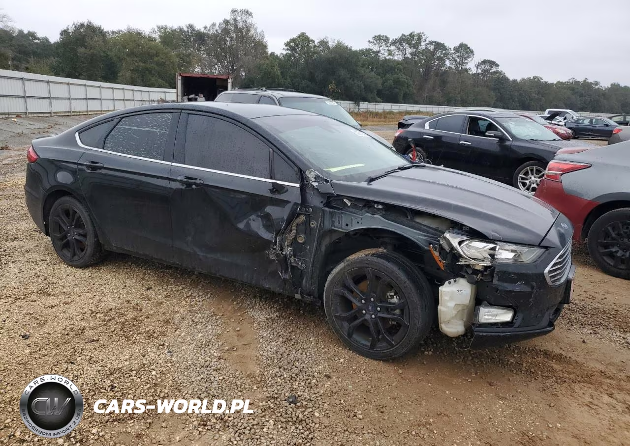 2020 Ford Fusion Se VIN:3FA6P0HD3LR260948 - 4