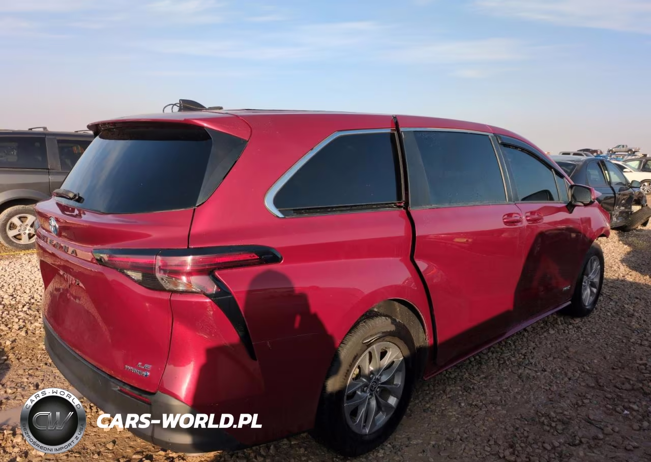 2021 Toyota Sienna Le VIN:5TDKRKECXMS005383 - 3