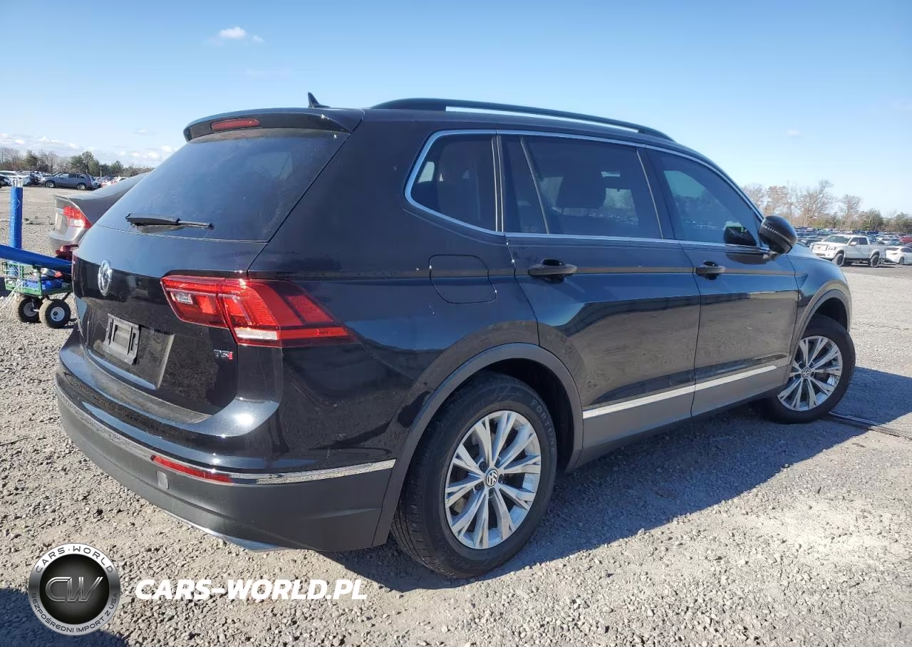 2018 Volkswagen Tiguan Se VIN:3VV3B7AX0JM019403 - 3