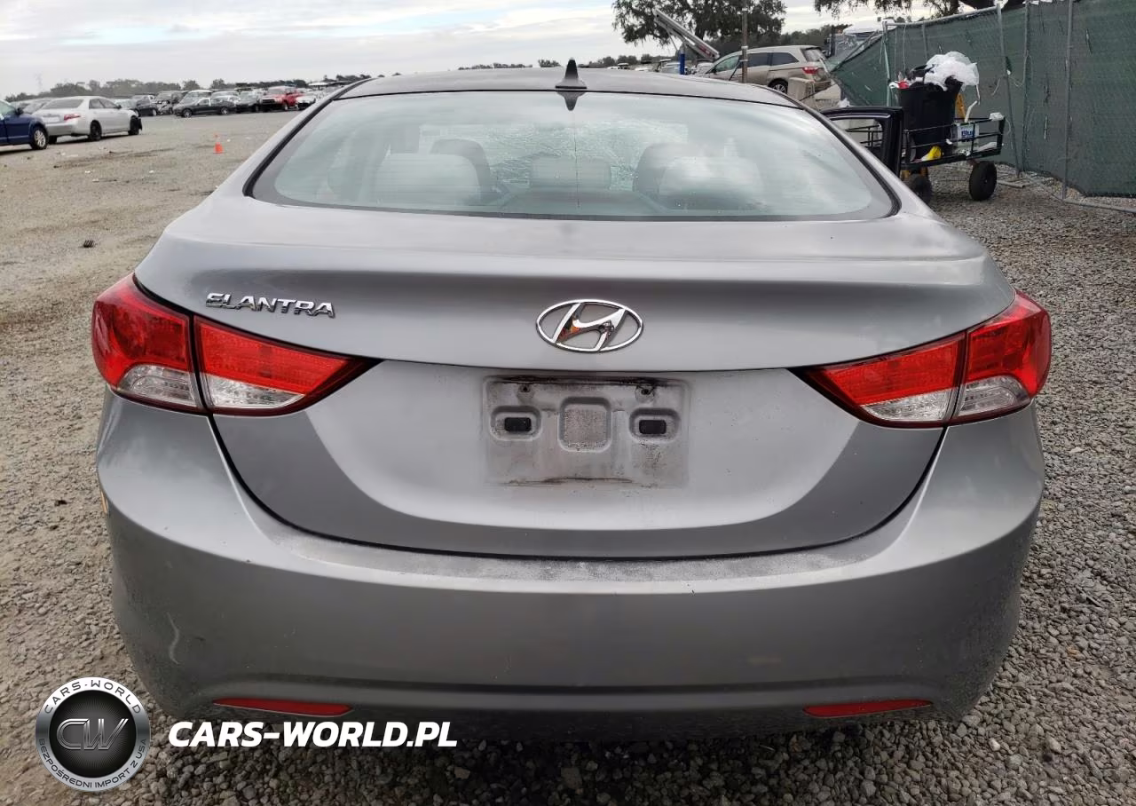 2013 Hyundai Elantra Gls VIN:KMHDH4AE8DU806982 - 6