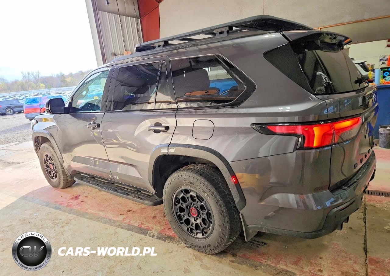 2023 Toyota Sequoia Trd Pro VIN:7SVAAABA1PX015207 - 2