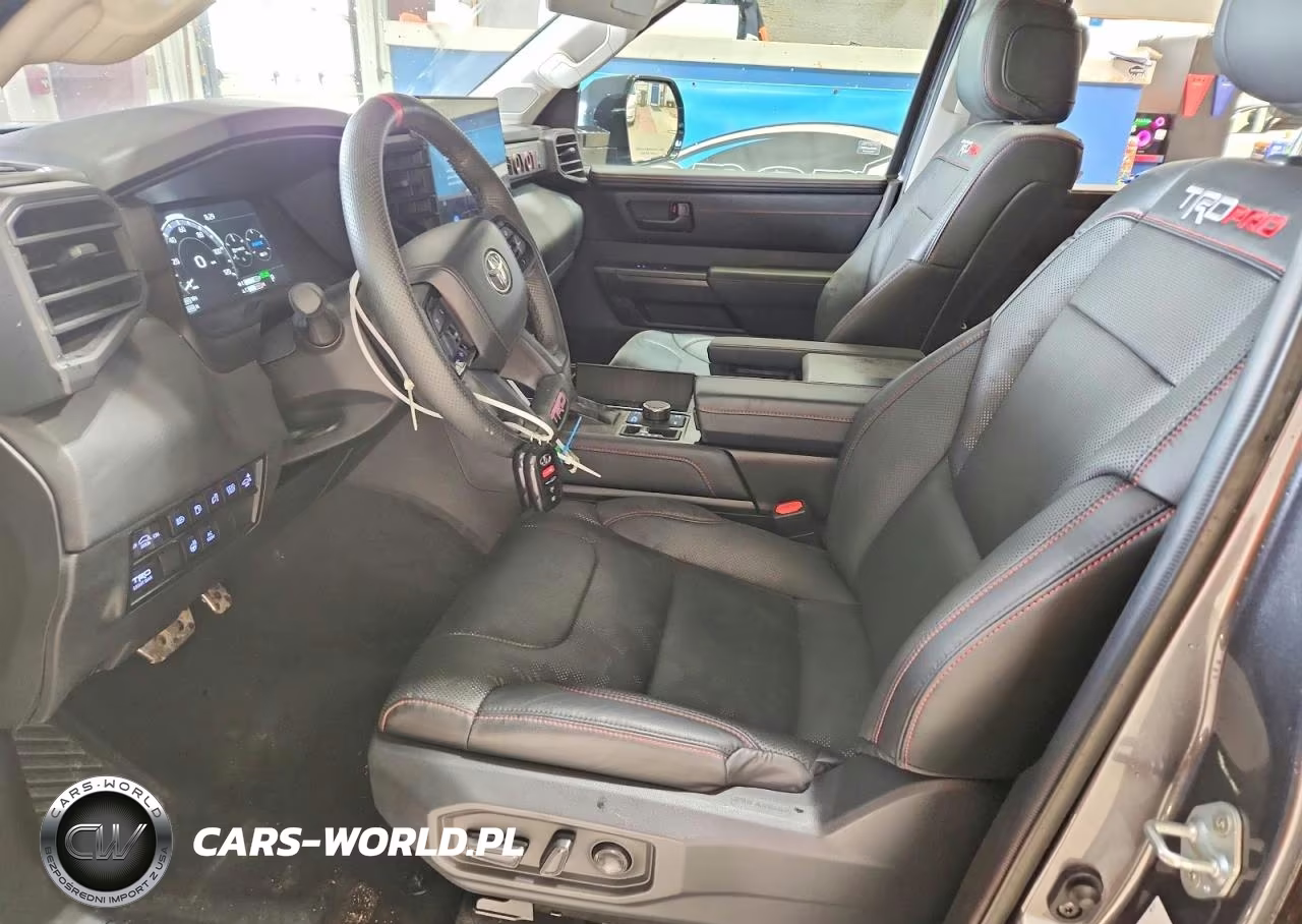 2023 Toyota Sequoia Trd Pro VIN:7SVAAABA1PX015207 - 7