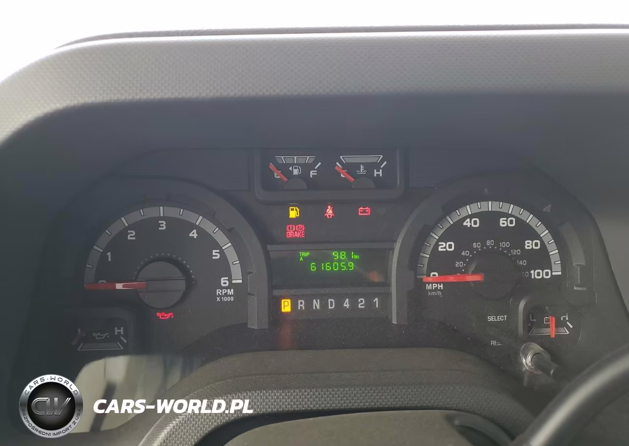 2020 Ford Econoline E450 Super Duty Cutaway Van VIN:1FDXE4FSXKDC02836 - 8