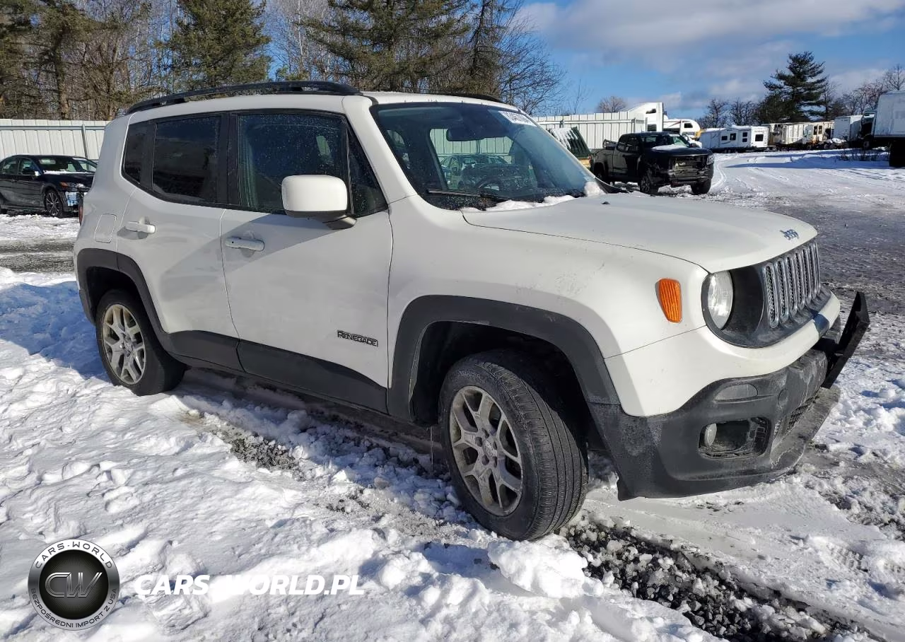 2016 Jeep Renegade Latitude VIN:ZACCJBBTXGPE28000 - 4
