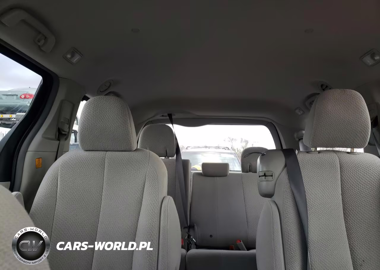 2011 Toyota Sienna Le VIN:5TDKK3DC3BS167719 - 10