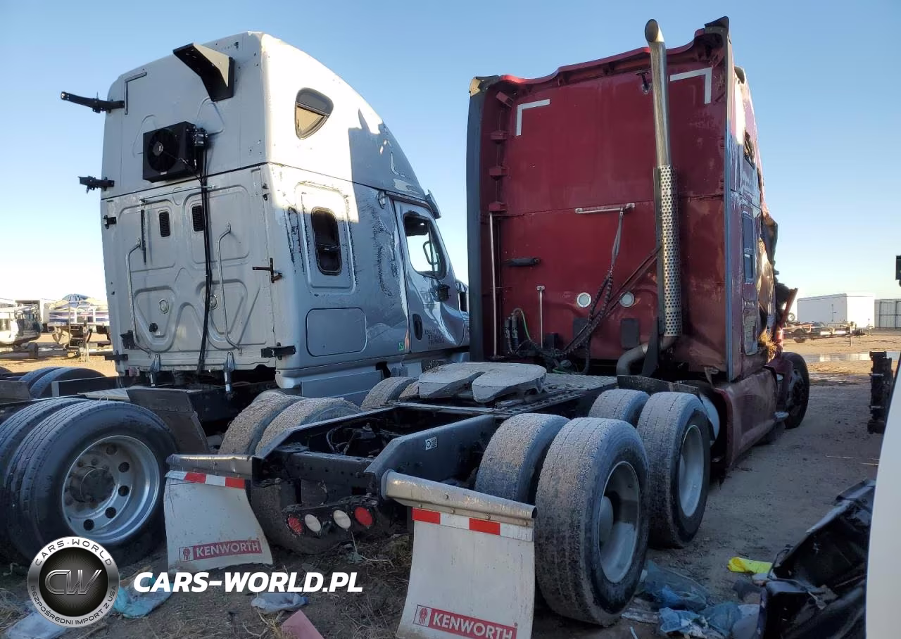 2022 Kenworth Construction T680 VIN:1XKYD49X6NJ482543 - 4