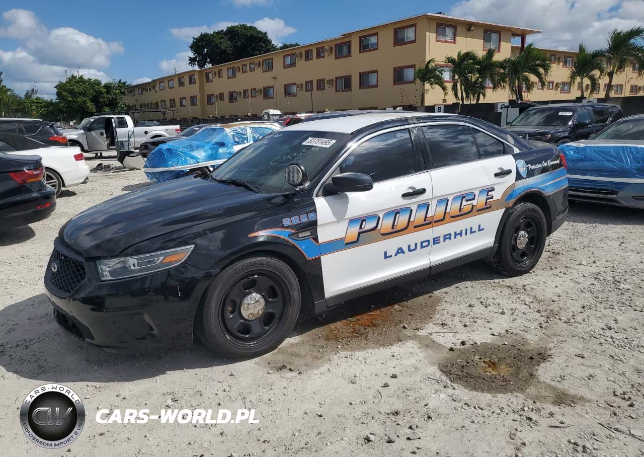 2018 Ford Taurus