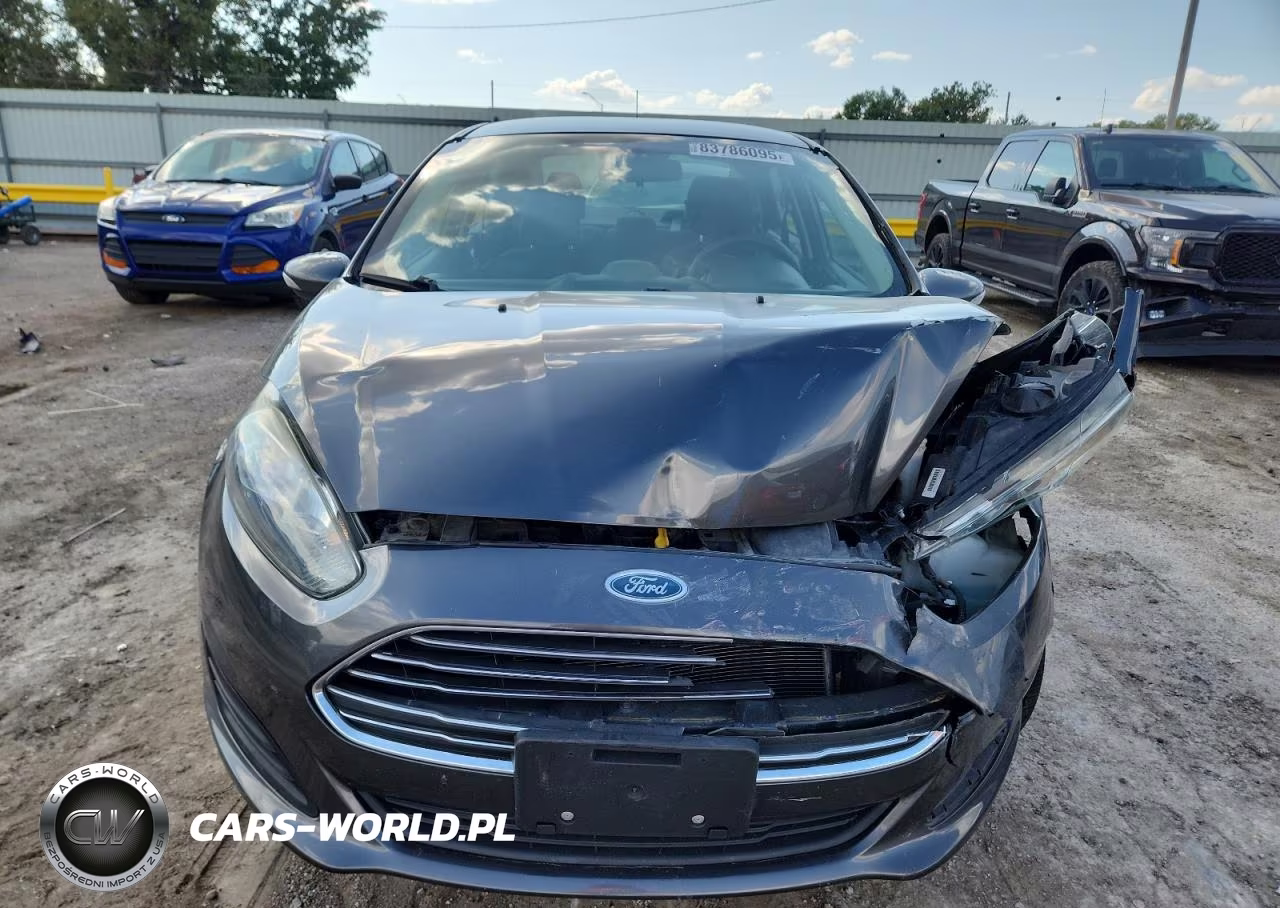2015 Ford Fiesta Se VIN:3FADP4BJ7FM175951 - 5