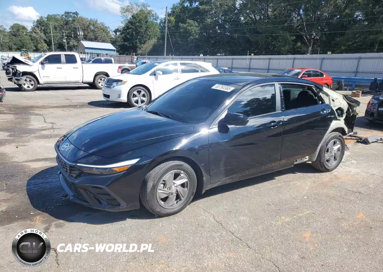 2025 Hyundai Elantra Se