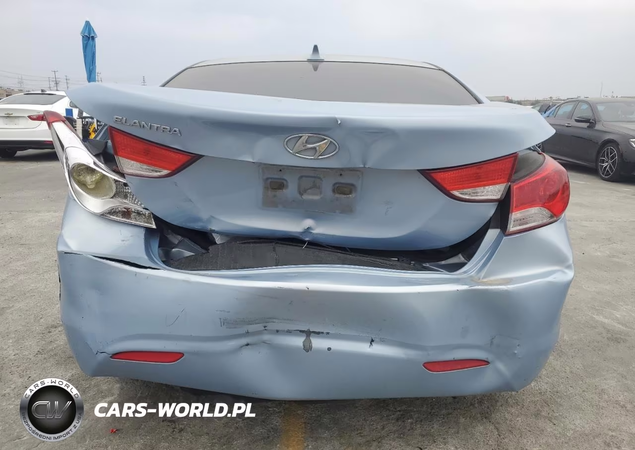2013 Hyundai Elantra Gls VIN:KMHDH4AE3DU488284 - 6