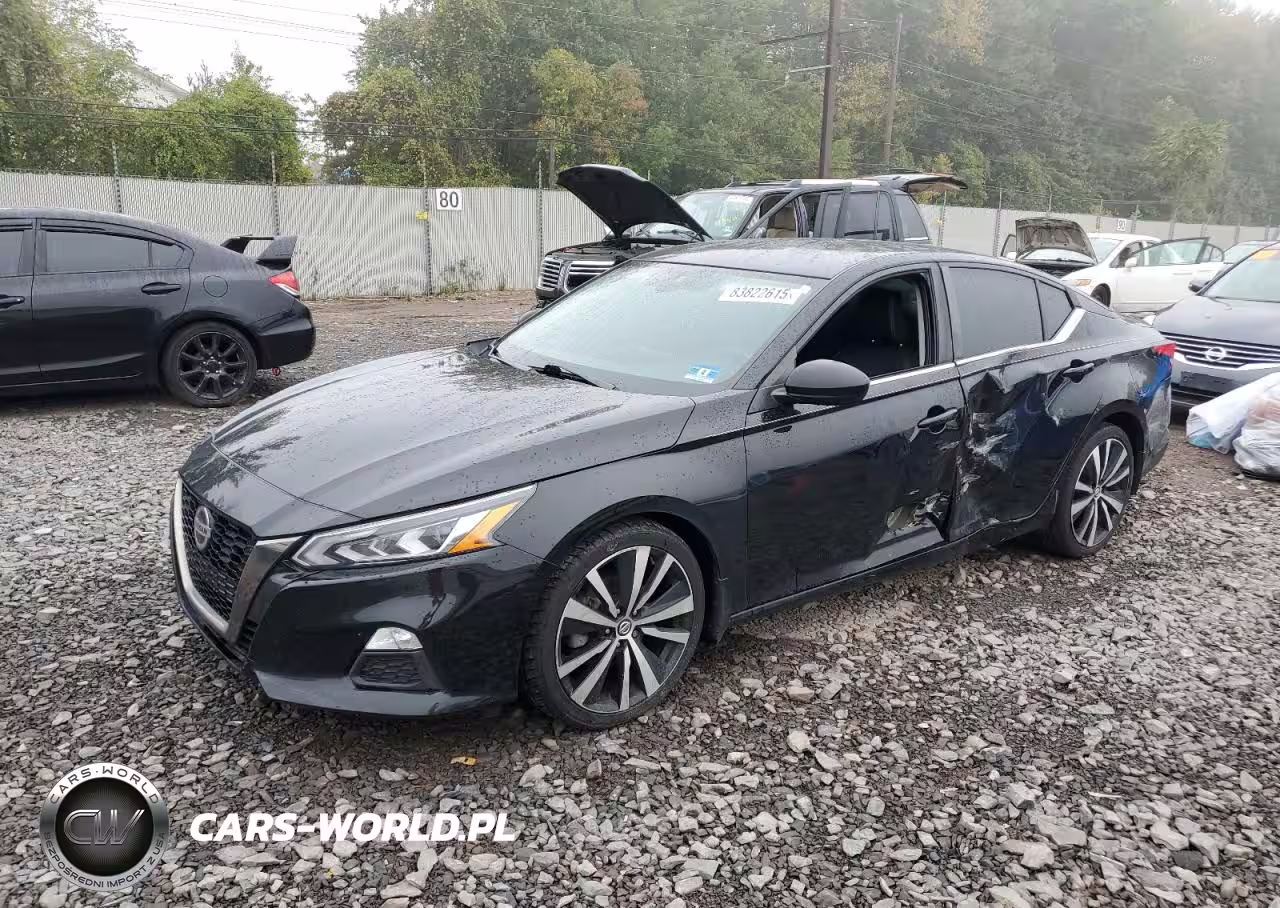 2020 Nissan Altima Sr