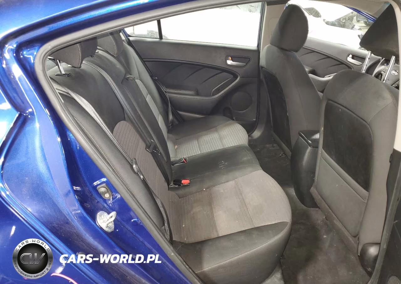 2017 Kia Forte Lx VIN:3KPFL4A7XHE105457 - 10