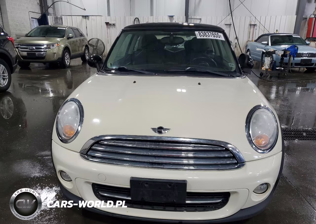 2011 Mini Cooper VIN:WMWSU3C50BT099519 - 5