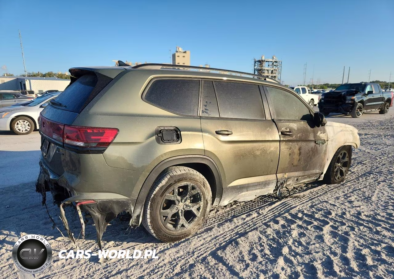 2024 Volkswagen Atlas Peak Edition Se VIN:1V2CR2CA4RC576963 - 3