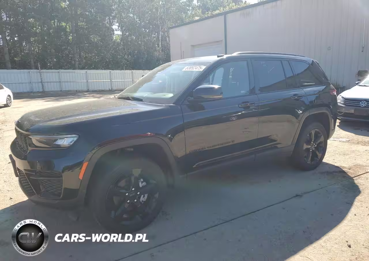 2024 Jeep Grand Cherokee Laredo