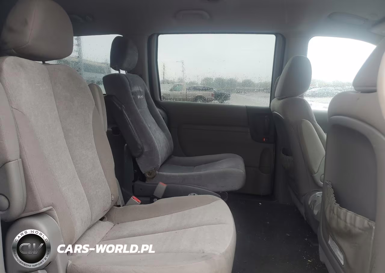 2011 Kia Sedona Lx VIN:KNDMG4C7XB6378064 - 11
