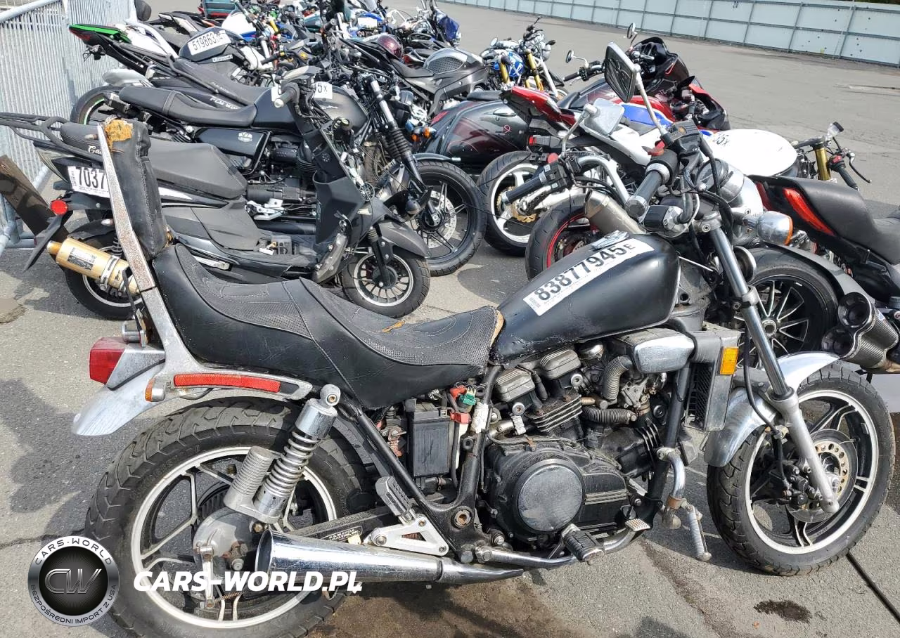1983 Honda Vf750 – zdjęcie 1 z 9