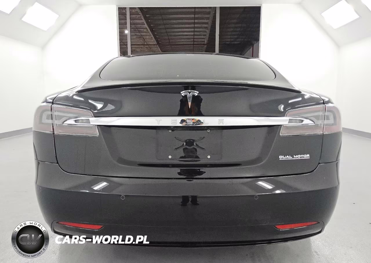 2020 Tesla Model S VIN:5YJSA1E40LF393480 - 6