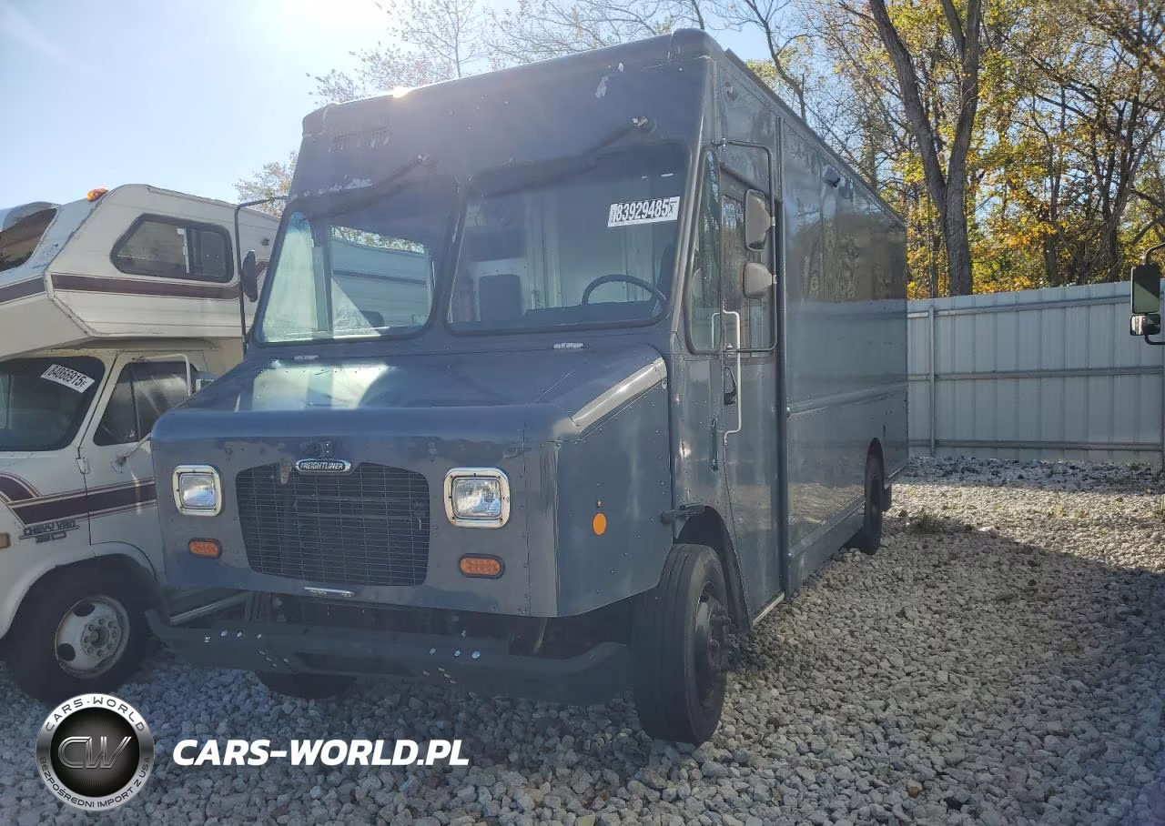 2020 Freightliner Chassis M Line Walk-In Van