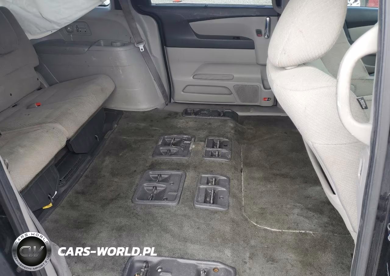 2016 Honda Odyssey Se VIN:5FNRL5H38GB127083 - 11