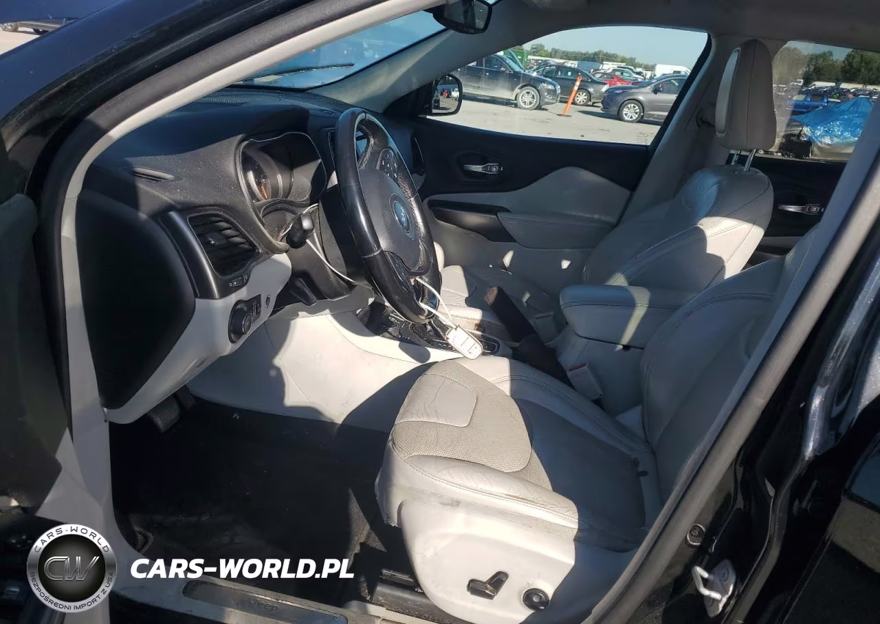 2020 Jeep Cherokee Limited VIN:1C4PJMDX5LD626232 - 7