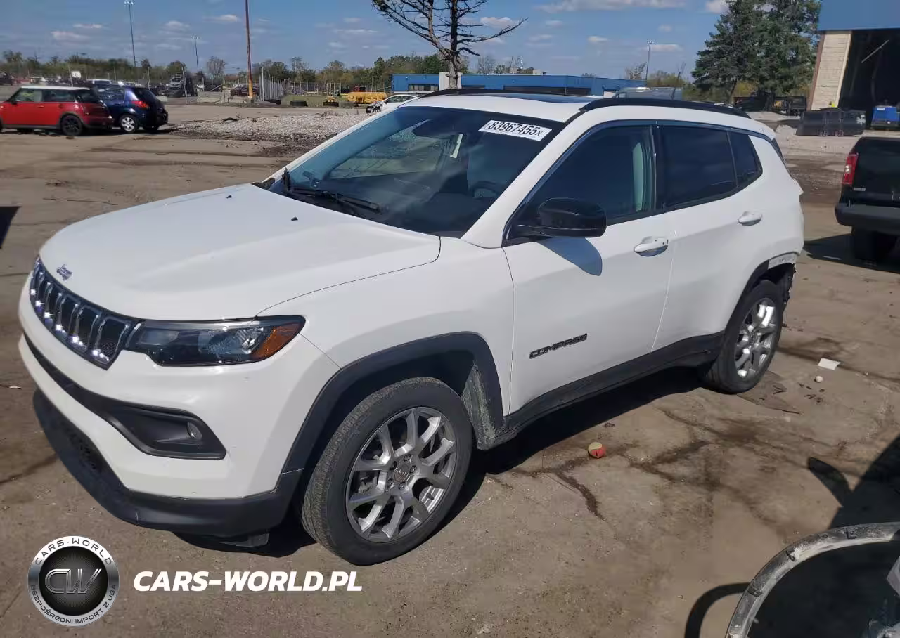 2022 Jeep Compass Latitude Lux