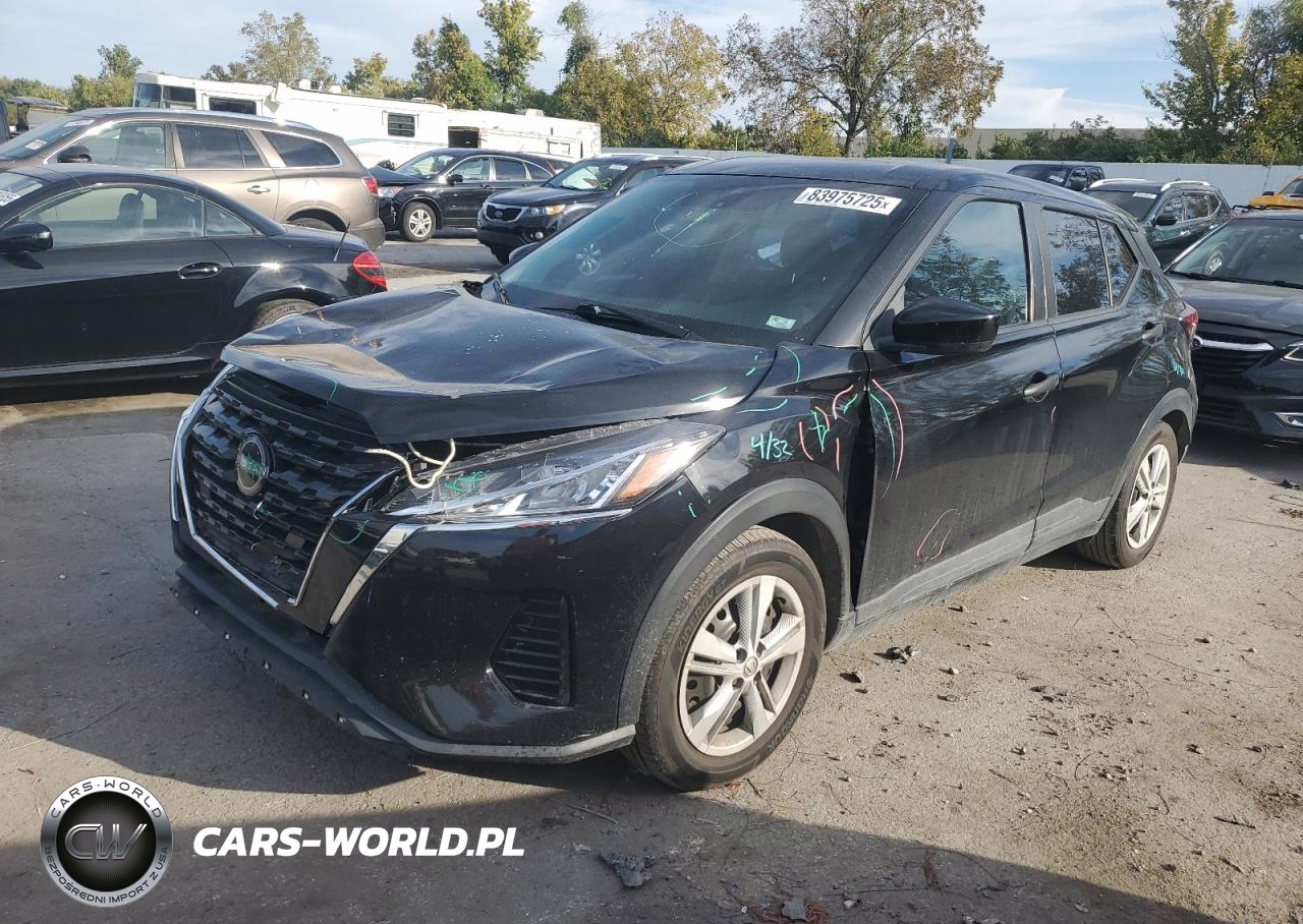 2022 Nissan Kicks S