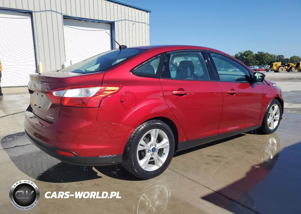 2014 Ford Focus Se VIN:1FADP3F29EL247200 - 3